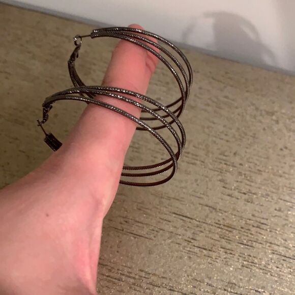 ❌1 hr sale❌Hoop earring - Picture 3 of 6